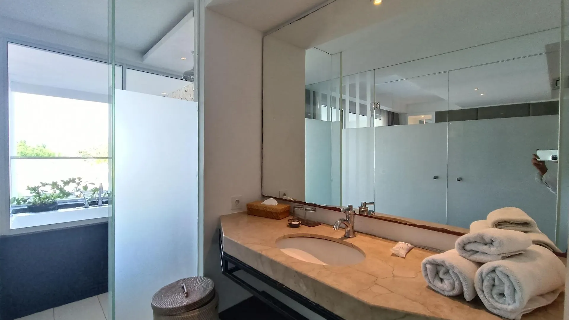 Benoa Sea Suites And Villas Nusa Dua  4*, Nusa Dua (Bali)