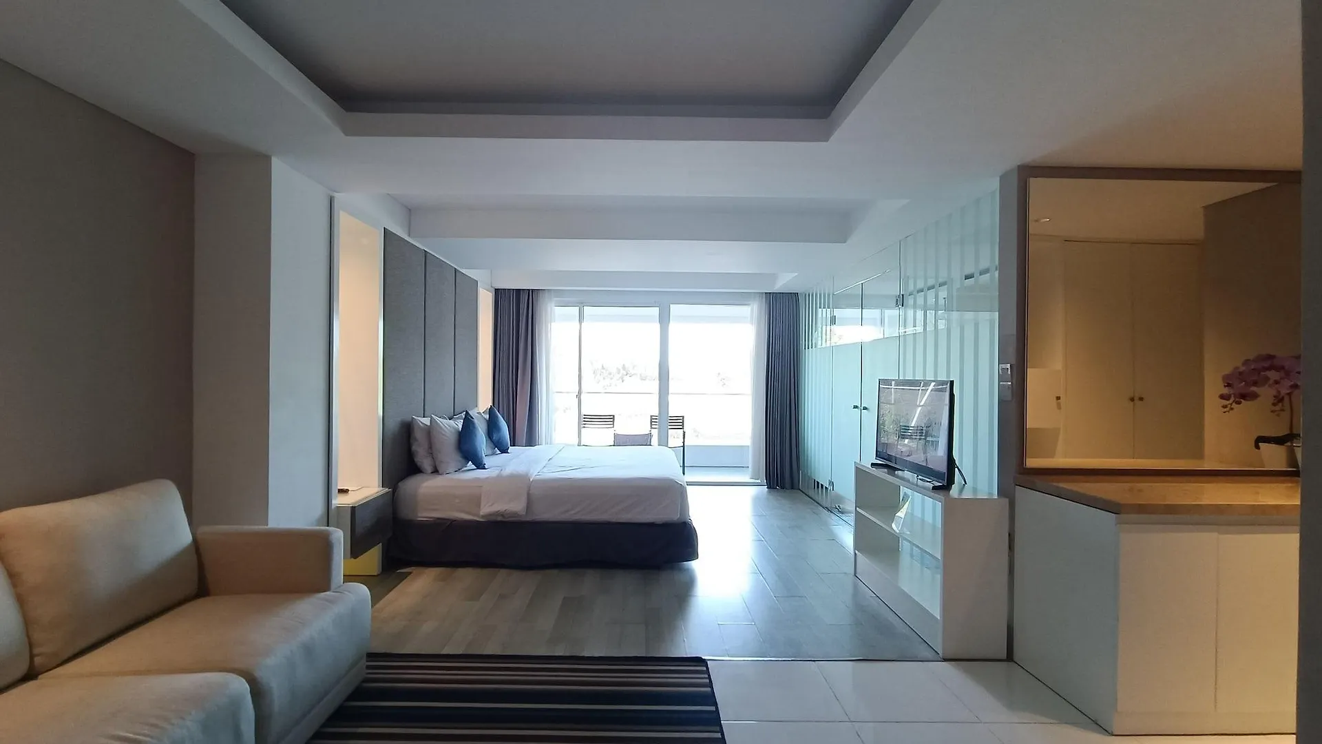 Benoa Sea Suites And Villas Nusa Dua  4*, Nusa Dua (Bali)